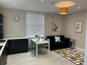 Charming 1 bed Georgian Apartment